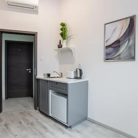 Ultra Charming New * Budapest